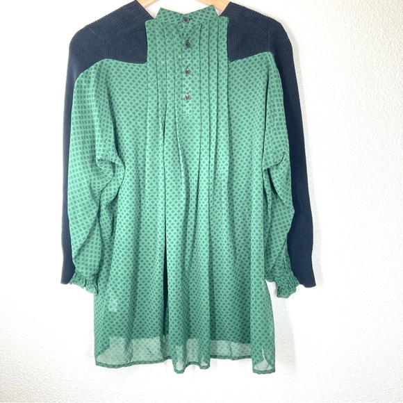 Cabi Get Together Sweater Small Chiffon Back Black and Green 100% Cotton - Picture 9 of 16